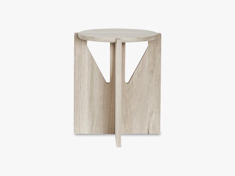 Stool, Lys Eg