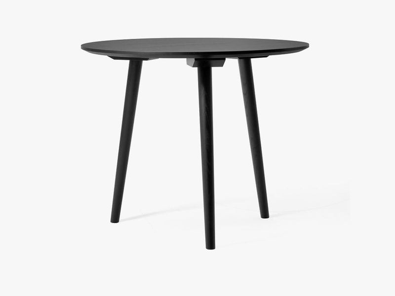 In Between Table - SK3 - Ø90cm, black oak