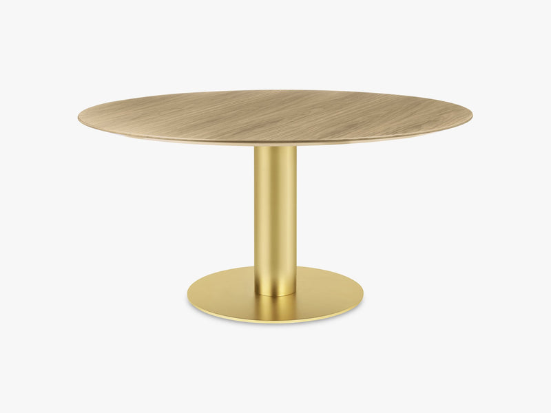 GUBI 2.0 Dining Table - Round - Ø150 - Brass base, Oak top