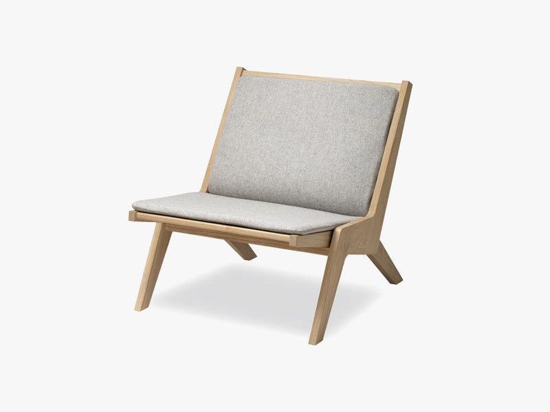 Miskito Lounge Chair, Oak