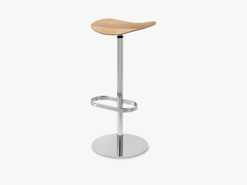 2D Counter Stool - Un-upholstered - 65 cm Swivel Chrome base, Oak shell