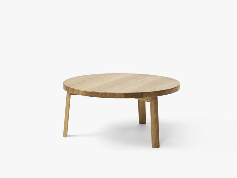 Ease Lounge Table Ø70, H33 Oak Natural