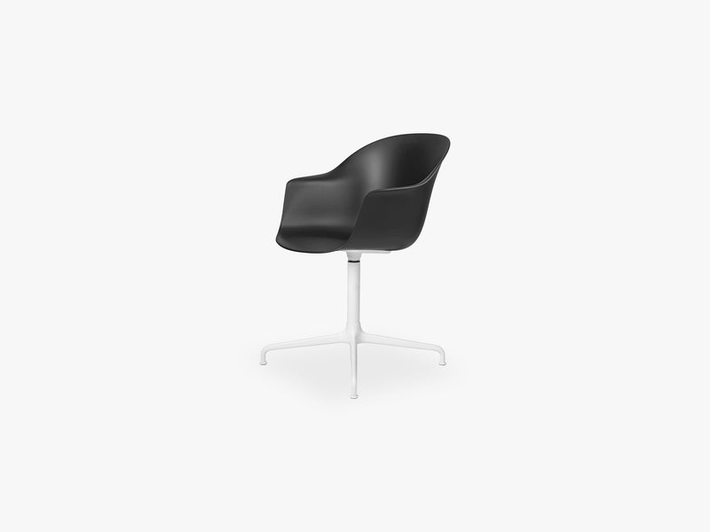 Bat Meeting Chair - Skal m 4-star base - Soft White Semi Matt Base, Black