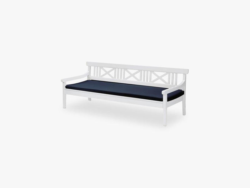 Hynde til Drachmann Daybed, Marine