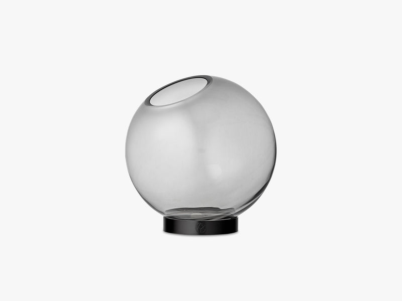 GLOBE vase w stand black, medium