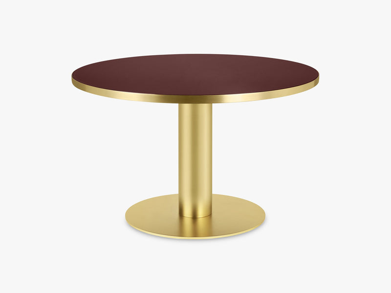 GUBI 2.0 Dining Table - Round - Ø125 - Brass base, Glass Cherry Red top