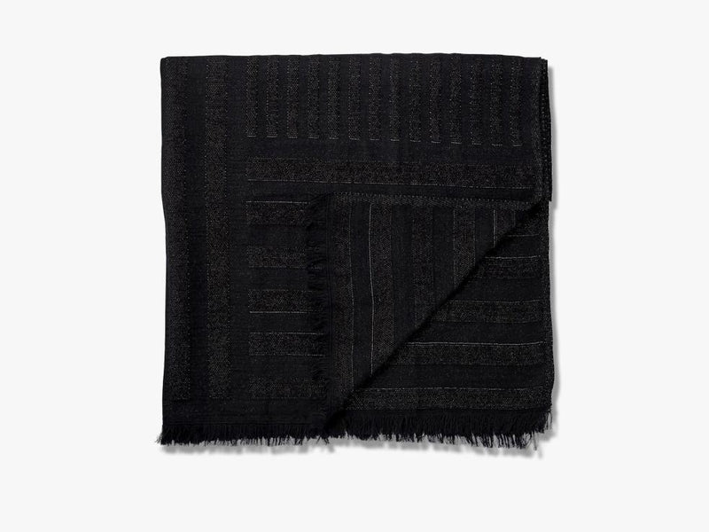 CONTRA throw, black