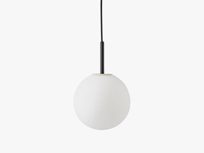 TR Bulb Pendant, Black w. Matt Bulb