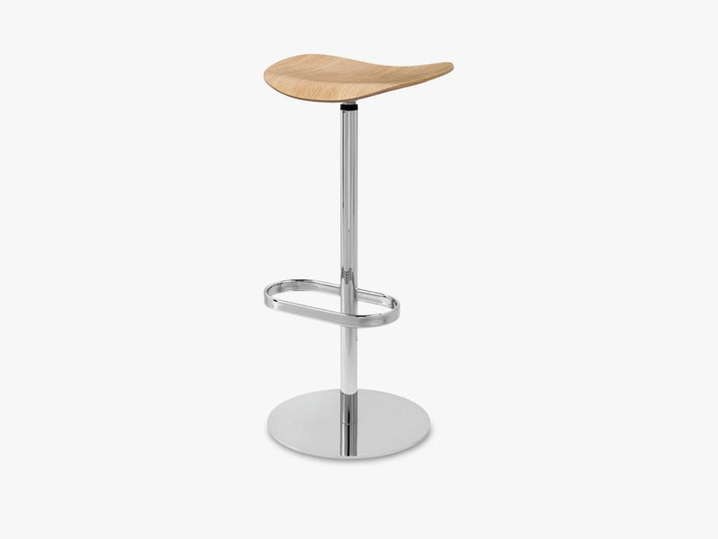 2D Bar Stool - Un-upholstered - 75 cm Swivel Chrome base, Oak shell