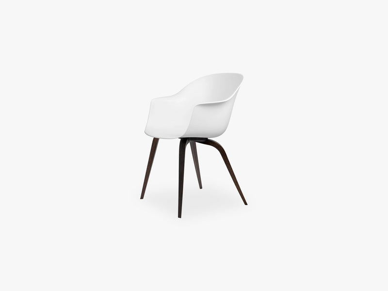 Bat Dining Chair - Skal m Wood base - Smoked Oak Matt, Pure White