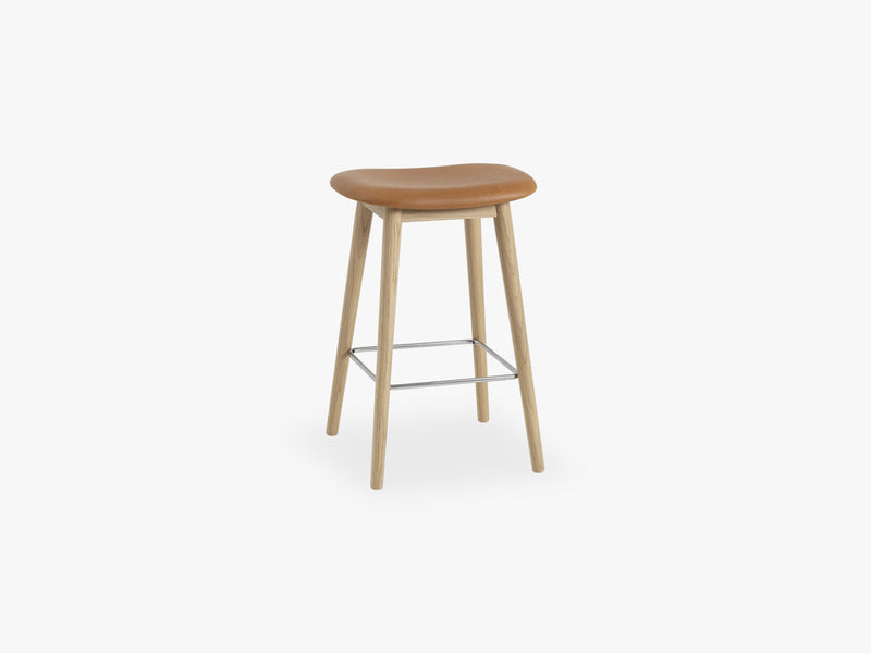 Fiber Bar Stool - Wood Base H: 65 Cm, Silk Leather - Cognac/Oak