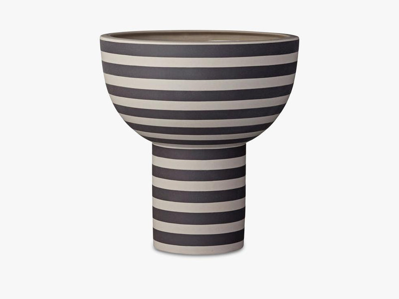 VARIA sculptural vase, ash/black