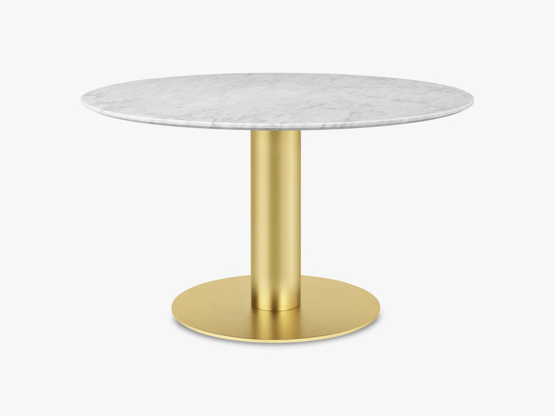 GUBI 2.0 Dining Table - Round - Ø130 - Brass base, Marble White top